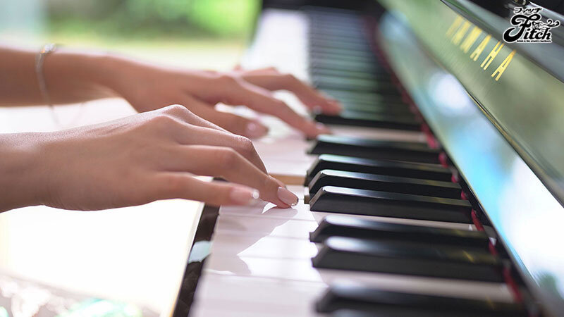 【5万DL突破】天才ピアニスト・早瀬すみれAVデビュー作が男を狂わす！美乳と中出し連発で悶絶必至【今なら20%OFF】 - 画像3